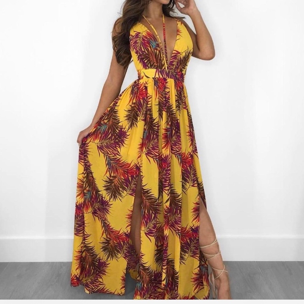 Yellow Maxi Dress size S new without tags